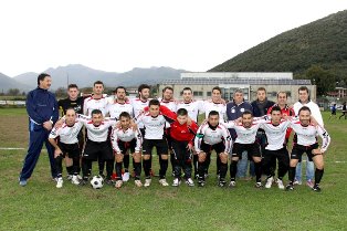 63415_174859099208385_100000528881535_496144_7037374_n