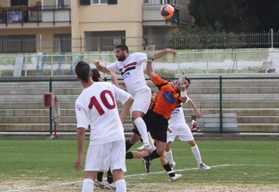 Un'azione di Neapolis-Aversa (aversacalcio.it)