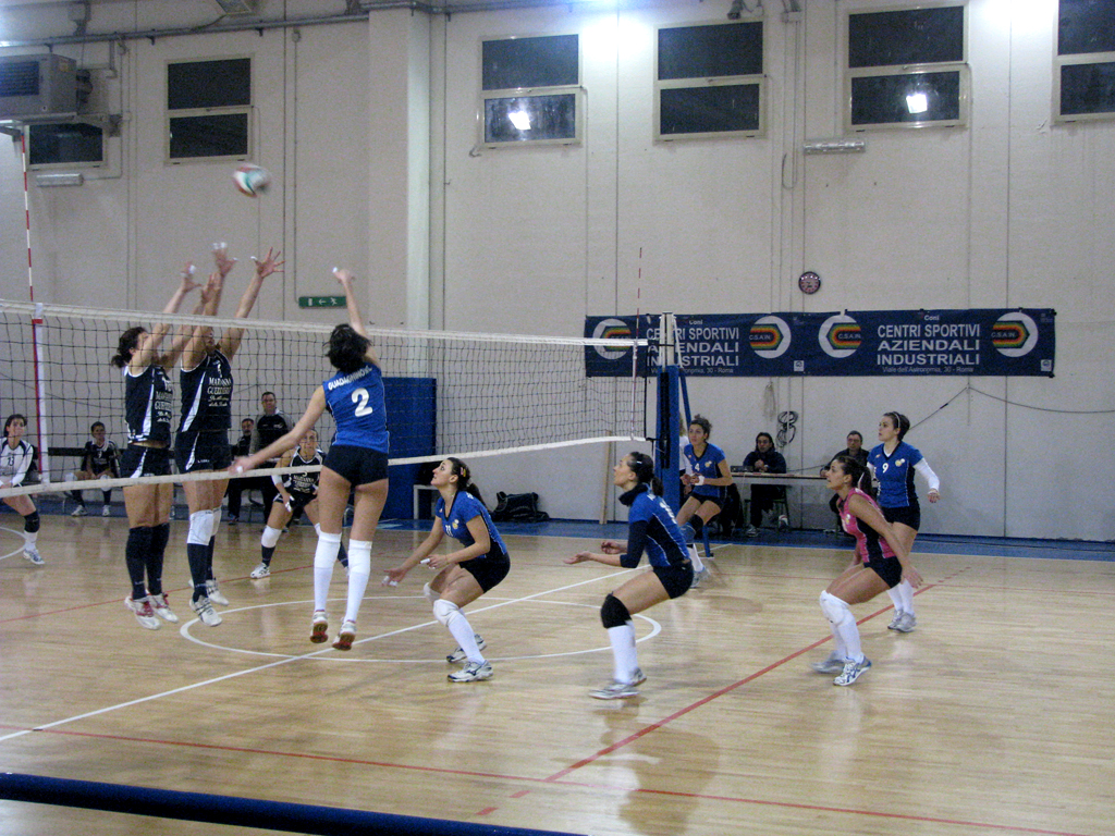 Il New Volley spaventa la corazzata Arzano