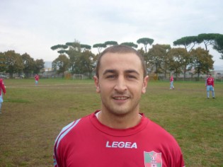 L'attaccante dello Zupo Teano Francesco Pitocchi (foto Domenico Vastante)