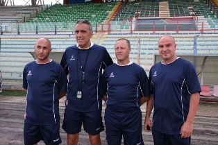 Esonerato Feola e tutto il suo staff: Ferraro in pole, ma c’è anche Ferazzoli