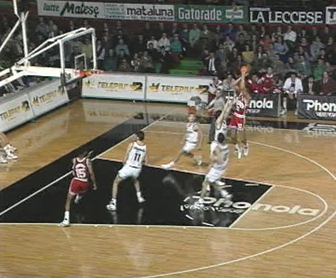 I precedenti tra Pepsi e Scavolini Pesaro