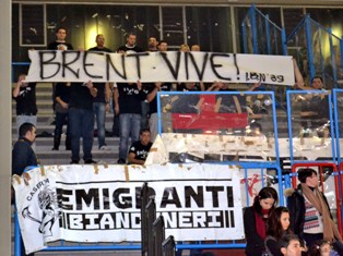 Il comunicato dei diavoli e il ricordo di Brent