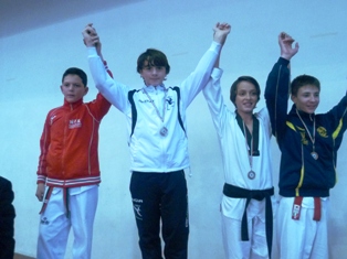 Undici podi per il Taekwondo Caserta al Campionato Interregionale