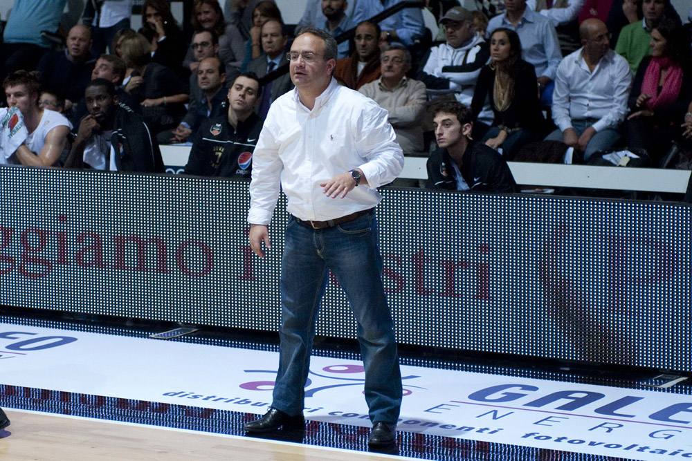 Sacripanti lancia l’appello: «Servono soldi per continuare»