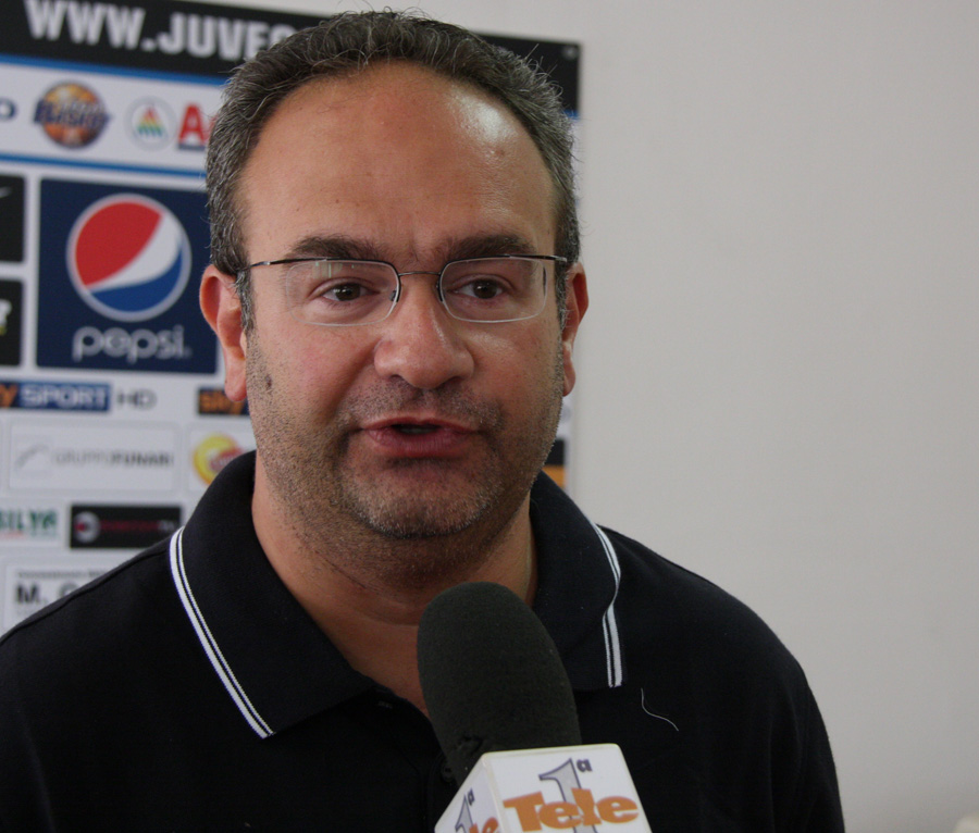 Sacripanti abbassa i toni: «Pensiamo solo a giocare»