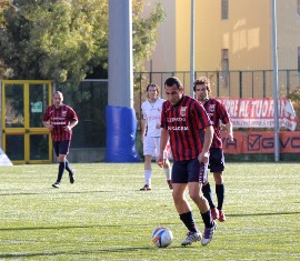 Casertana, altra occasione sprecata e la vetta è -7