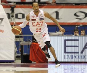 Una commovente Juve cede a Milano