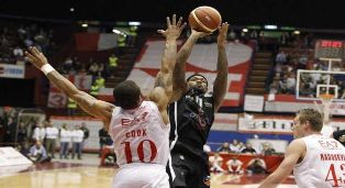 Un coraggio da applaudire senza sosta