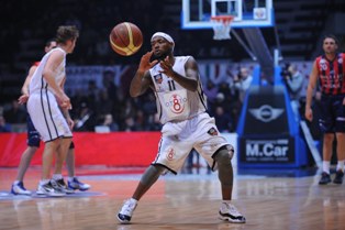 Collins manda un messaggio a Cremona