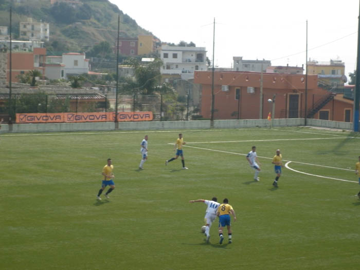 Virtus Carano non avvertito dell’ora solare, il Monte di Procida ringrazia