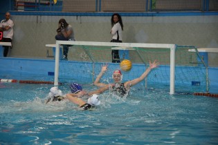 VENTRIGLIA PARATA SU ABBATE