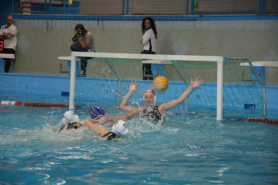 Il Volturno cede allo strapotere della Pro Recco