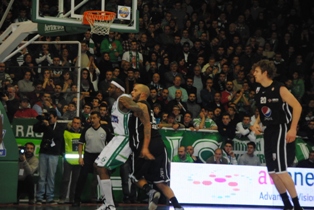 Confronto statistico di Otto Caserta-Sidigas Avellino