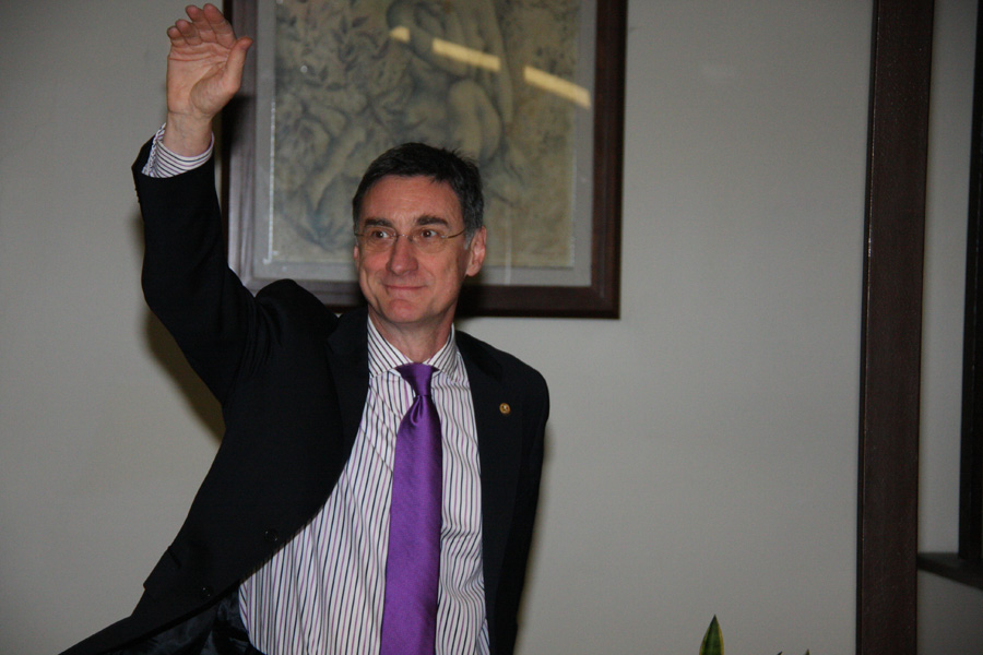 Complimenti Professore per le ottocento panchine