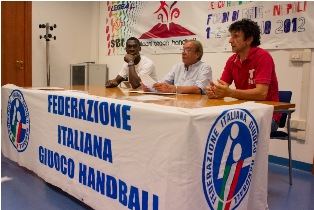 Domenica a Bacoli scatta il ‘Vulcani Beach Handball’