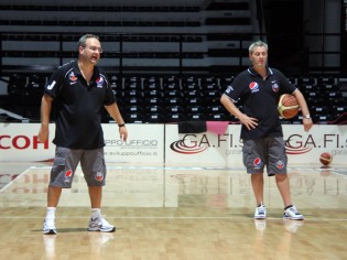 SACRIPANTI E OLDOINI