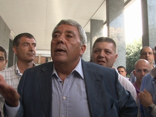 Verazzo esce allo scoperto: “Io non gradito dal Palazzo”