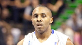 Arriva la firma, Chatfield è della Juve