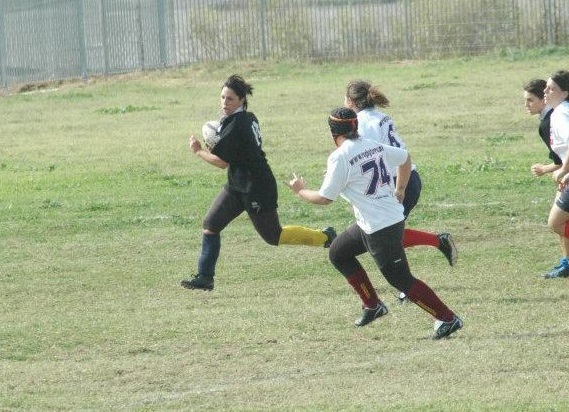 Anche le ‘pioniere’ presenti agli appuntamenti di beach rugby