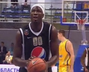 Ricordate Oyedeji? E’ a Londra e vince