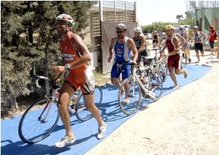 Hyppo Kampos Triathlon: 200 iromen di corsa, in bici e a nuoto