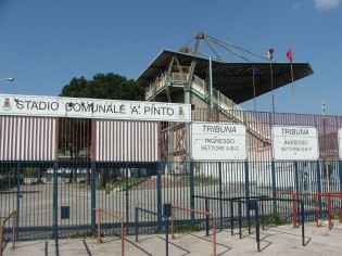 Lo stadio Pinto