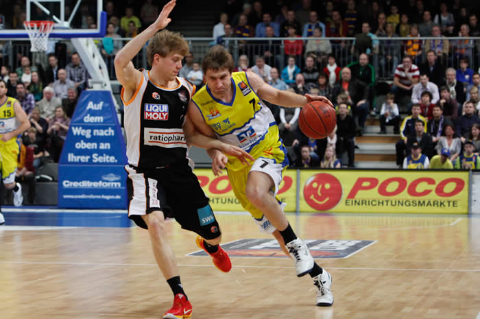 Juvecaserta, preso Jonusas