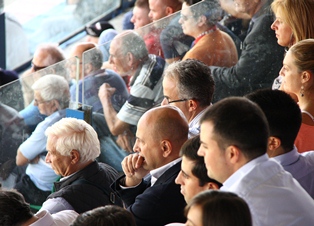 Casertana-Nola: Lombardi in tribuna al fianco del Sindaco