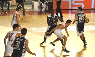 Caserta affonda nella capitale