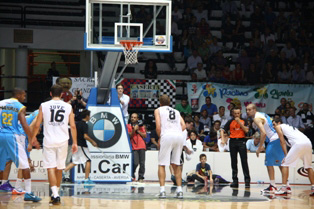 La Juve ai minimi termini, Varese passa al Palamaggiò