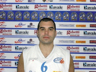 Santa Maria crolla a Cercola