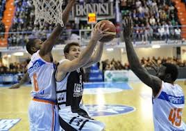 Mavraides toglie la ‘18’, giocherà col 16