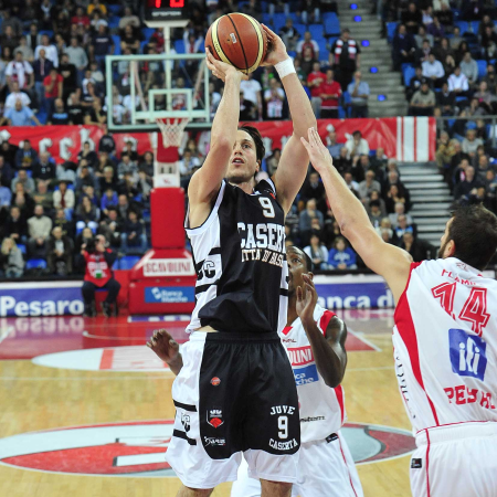 Nuovo miracolo bianconero: la Juve piega anche Cantù