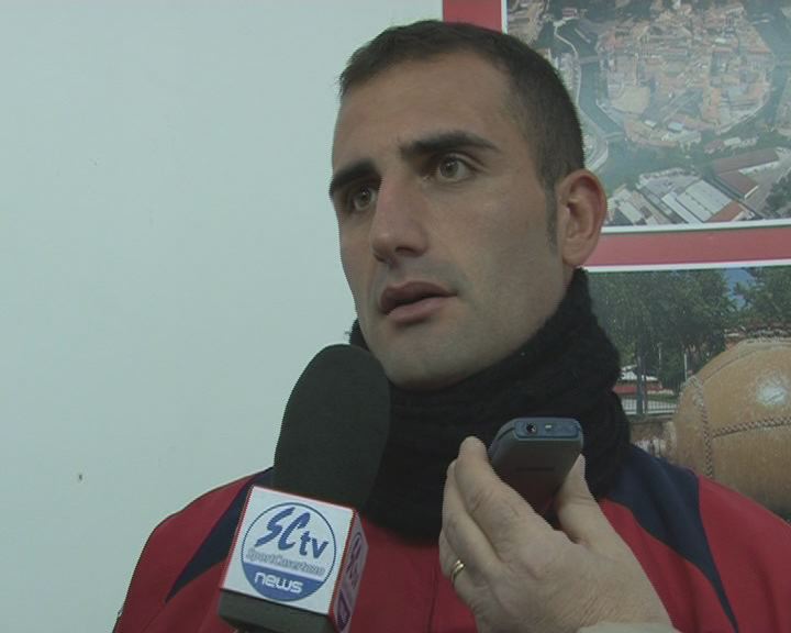 Il messaggio di Esposito per Basile: “Capitano ti aspettiamo”