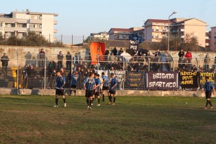 Esultanza del Gladiator per il goal di Franchini (foto Nando)