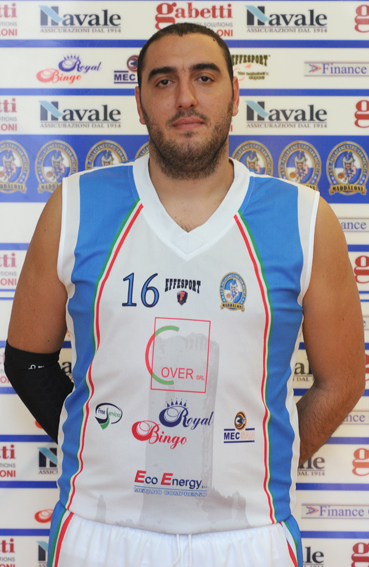 Maddaloni spazza via il Monopoli