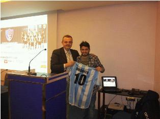 Fabrizio Correra con Diego Maradona Junior