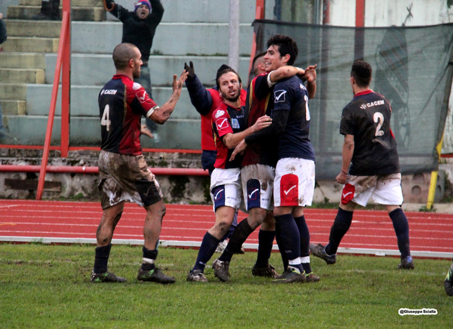 Palumbo stende il Selargius, la Casertana riparte