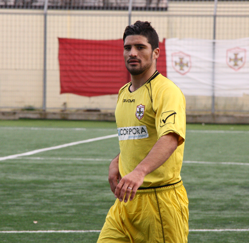 Gli attaccanti non sbagliano, l’Aversa piega 3-2 l’Ischia