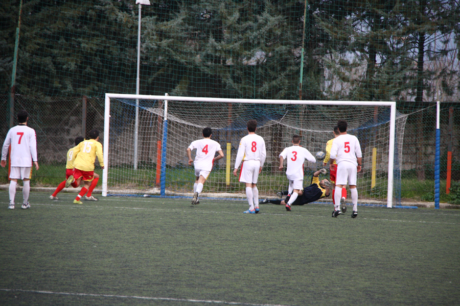 L’arbitro inventa un rigore, Vis Capua battuto in casa dal San Marco