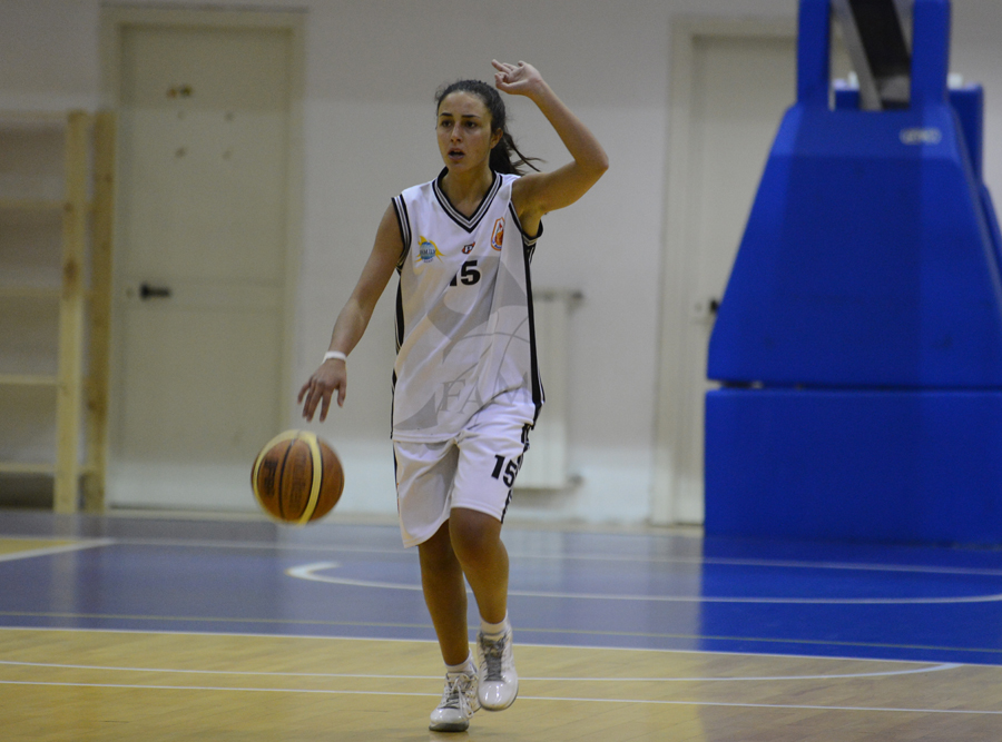 Donatella Del Gaudio in palleggio (Foto Giuseppe Melone)