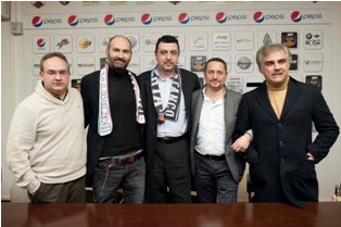 Il nuovo staff bianconero al completo