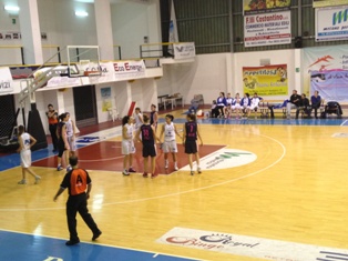 Fantastico Centro, travolto anche Bari