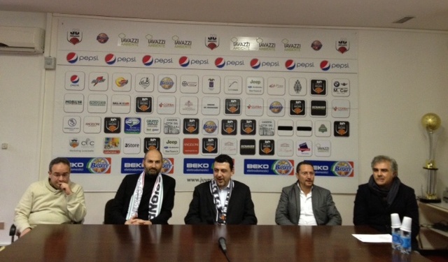 Il nuovo ‘re’ di Caserta è Gianluca Galimberti