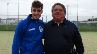 Aletta con l'attaccante Silvestre