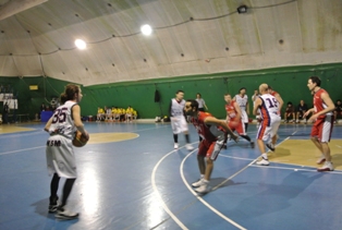 L’Atletico Pkh ‘spenna’ i Roosters