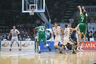 I lupi spezzano l’incantesimo