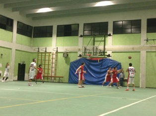 Pari e patta, Pkh avanti ai danni dei Roosters