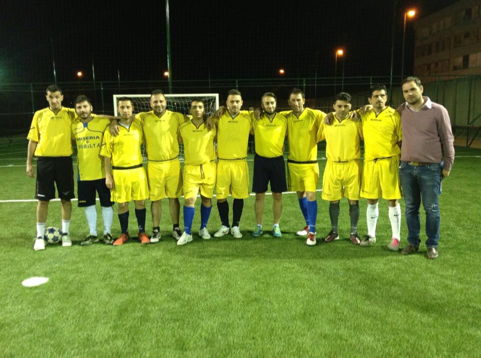 FIOCCO BIANCO: Cade Legend, Miseria e Nobiltà e Mama Mia confermano il pronostico